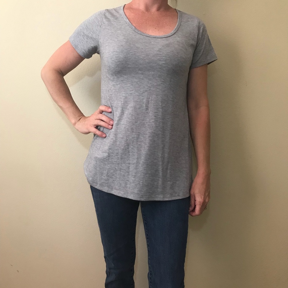 LuLaRoe Pinstriped Cotton Classic Tee Shirt XXS